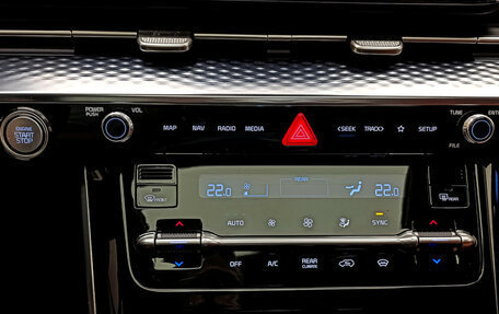 KIA Carnival, 2021 год, 4 400 000 рублей, 20 фотография