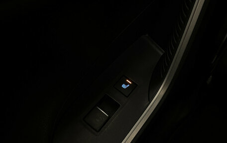 Toyota RAV4, 2021 год, 3 350 000 рублей, 9 фотография