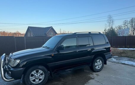 Toyota Land Cruiser 100 рестайлинг 2, 2006 год, 3 900 000 рублей, 2 фотография
