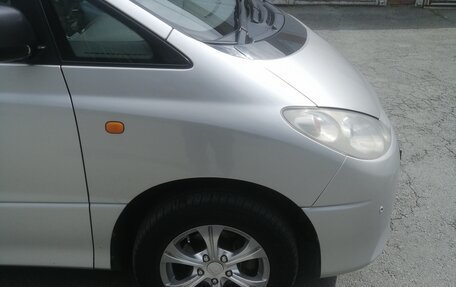 Toyota Estima III рестайлинг -2, 2002 год, 860 000 рублей, 3 фотография