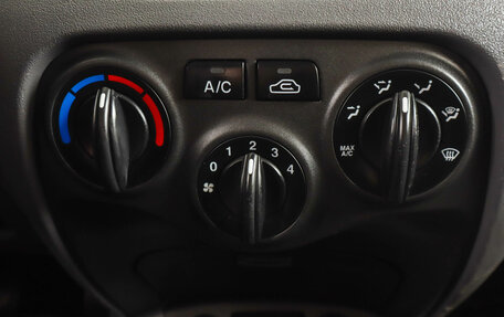 KIA Rio II, 2007 год, 379 000 рублей, 18 фотография