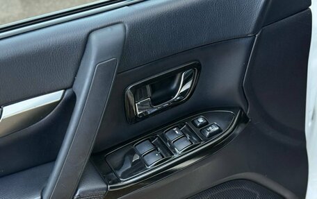 Mitsubishi Pajero IV, 2011 год, 1 700 000 рублей, 23 фотография