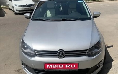 Volkswagen Polo VI (EU Market), 2013 год, 750 000 рублей, 1 фотография
