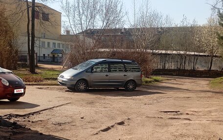 Ford Galaxy II, 1999 год, 310 000 рублей, 2 фотография