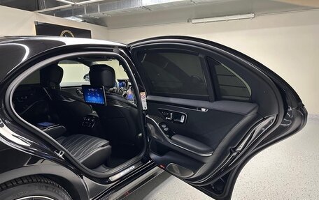 Mercedes-Benz S-Класс AMG, 2024 год, 30 000 000 рублей, 15 фотография