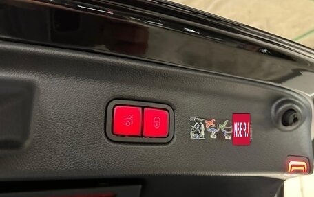 Mercedes-Benz S-Класс AMG, 2024 год, 30 000 000 рублей, 35 фотография