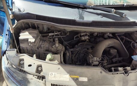 Volkswagen Caravelle T6 рестайлинг, 2018 год, 2 800 000 рублей, 22 фотография