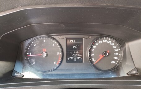 Volkswagen Caravelle T6 рестайлинг, 2018 год, 2 800 000 рублей, 23 фотография