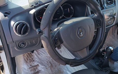 Renault Sandero II рестайлинг, 2018 год, 900 000 рублей, 7 фотография