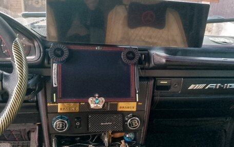 Mercedes-Benz G-Класс W463 рестайлинг _ii, 2000 год, 2 600 000 рублей, 21 фотография