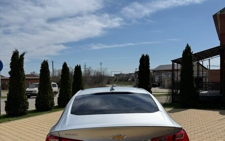 Chevrolet Malibu IX, 2018 год, 1 349 999 рублей, 3 фотография