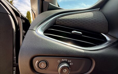 Chevrolet Malibu IX, 2018 год, 1 349 999 рублей, 25 фотография