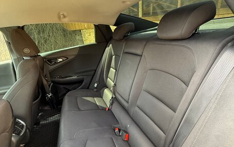 Chevrolet Malibu IX, 2018 год, 1 349 999 рублей, 29 фотография