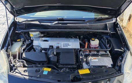 Toyota Prius, 2010 год, 1 250 000 рублей, 18 фотография