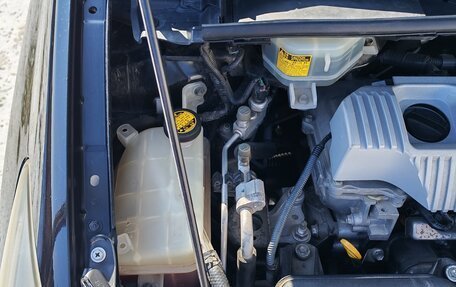 Toyota Prius, 2010 год, 1 250 000 рублей, 20 фотография