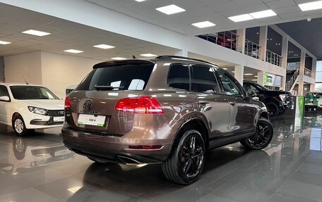 Volkswagen Touareg III, 2013 год, 1 845 000 рублей, 2 фотография