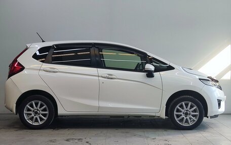 Honda Fit III, 2013 год, 1 070 000 рублей, 5 фотография