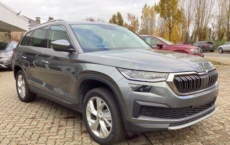 Skoda Kodiaq, 2023 год, 3 500 000 рублей, 4 фотография