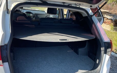 Hyundai ix35 I рестайлинг, 2011 год, 750 000 рублей, 8 фотография