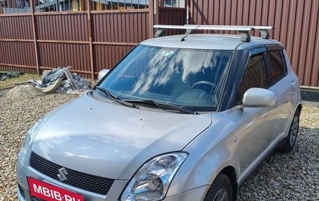 Suzuki Swift III, 2005 год, 445 000 рублей, 1 фотография