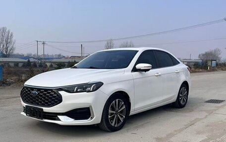 Ford Focus IV, 2022 год, 1 195 002 рублей, 1 фотография