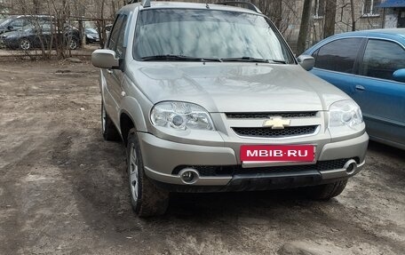 Chevrolet Niva I рестайлинг, 2011 год, 470 000 рублей, 1 фотография
