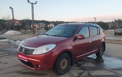 Renault Sandero II рестайлинг, 2014 год, 540 000 рублей, 1 фотография