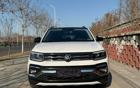 Volkswagen T-Cross I, 2022 год, 1 235 002 рублей, 2 фотография