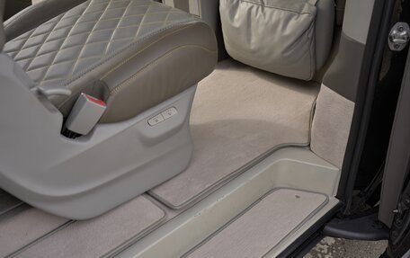 Mercedes-Benz V-Класс, 2022 год, 10 000 000 рублей, 13 фотография