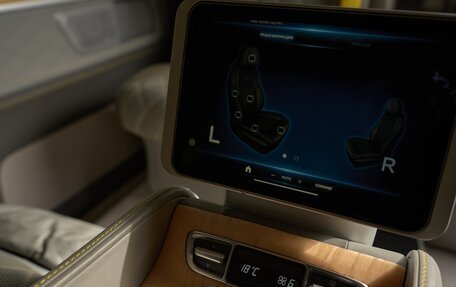 Mercedes-Benz V-Класс, 2022 год, 10 000 000 рублей, 15 фотография