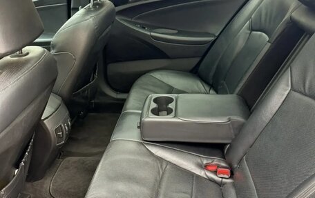Hyundai Sonata VI, 2011 год, 1 300 000 рублей, 6 фотография