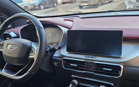 Geely Coolray I, 2022 год, 2 100 000 рублей, 16 фотография