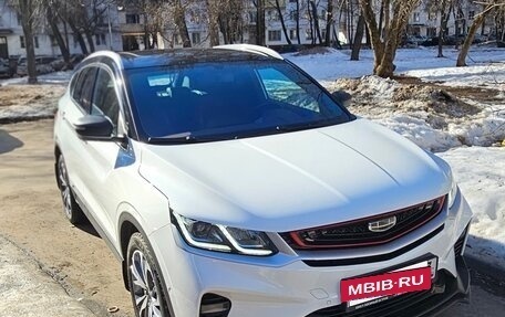 Geely Coolray I, 2022 год, 2 100 000 рублей, 5 фотография