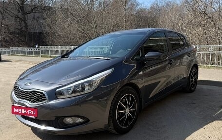 KIA cee'd III, 2015 год, 1 300 000 рублей, 2 фотография