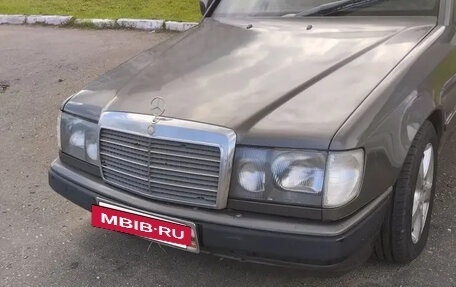 Mercedes-Benz W124, 1988 год, 100 000 рублей, 5 фотография