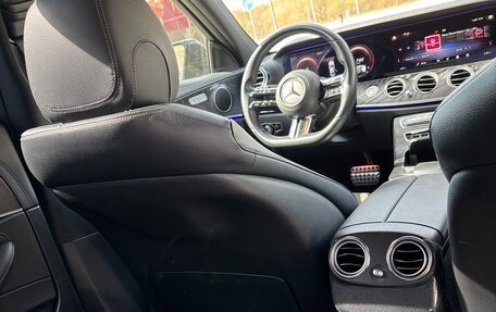 Mercedes-Benz E-Класс, 2021 год, 4 200 000 рублей, 7 фотография