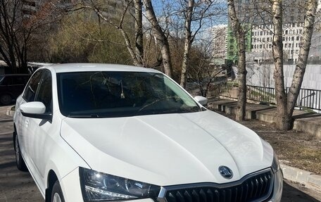 Skoda Rapid II, 2021 год, 1 850 000 рублей, 2 фотография