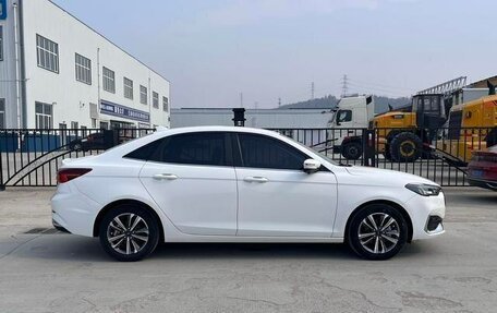 Ford Focus IV, 2022 год, 1 195 002 рублей, 5 фотография