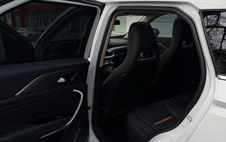 FAW Bestune T77, 2024 год, 1 899 000 рублей, 13 фотография
