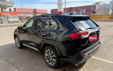 Toyota RAV4, 2020 год, 3 500 000 рублей, 7 фотография