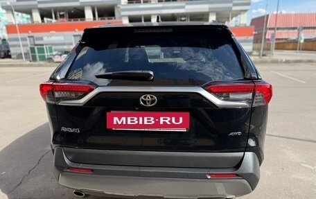 Toyota RAV4, 2020 год, 3 500 000 рублей, 6 фотография