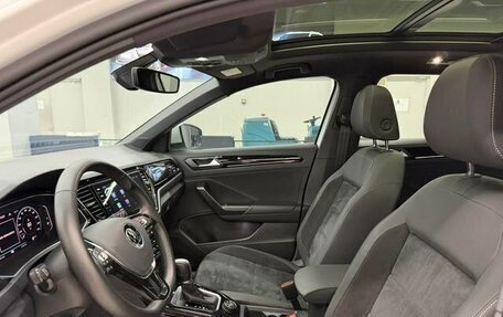 Volkswagen T-Roc I, 2022 год, 1 390 002 рублей, 8 фотография