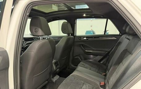 Volkswagen T-Roc I, 2022 год, 1 390 002 рублей, 13 фотография