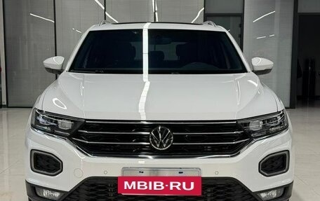 Volkswagen T-Roc I, 2022 год, 1 390 002 рублей, 4 фотография