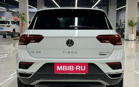 Volkswagen T-Roc I, 2022 год, 1 390 002 рублей, 5 фотография