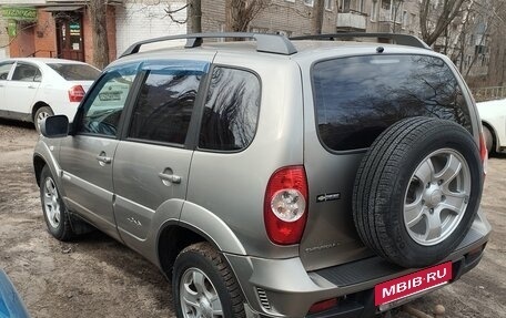 Chevrolet Niva I рестайлинг, 2011 год, 470 000 рублей, 3 фотография