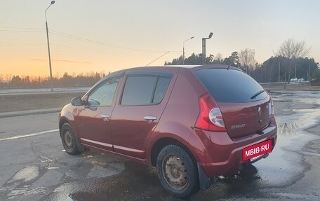 Renault Sandero II рестайлинг, 2014 год, 540 000 рублей, 3 фотография