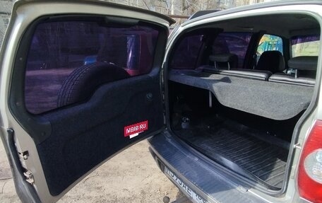 Chevrolet Niva I рестайлинг, 2011 год, 470 000 рублей, 16 фотография