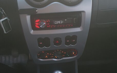 Renault Sandero II рестайлинг, 2014 год, 540 000 рублей, 26 фотография