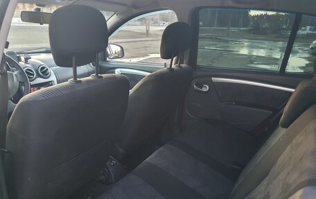 Renault Sandero II рестайлинг, 2014 год, 540 000 рублей, 32 фотография